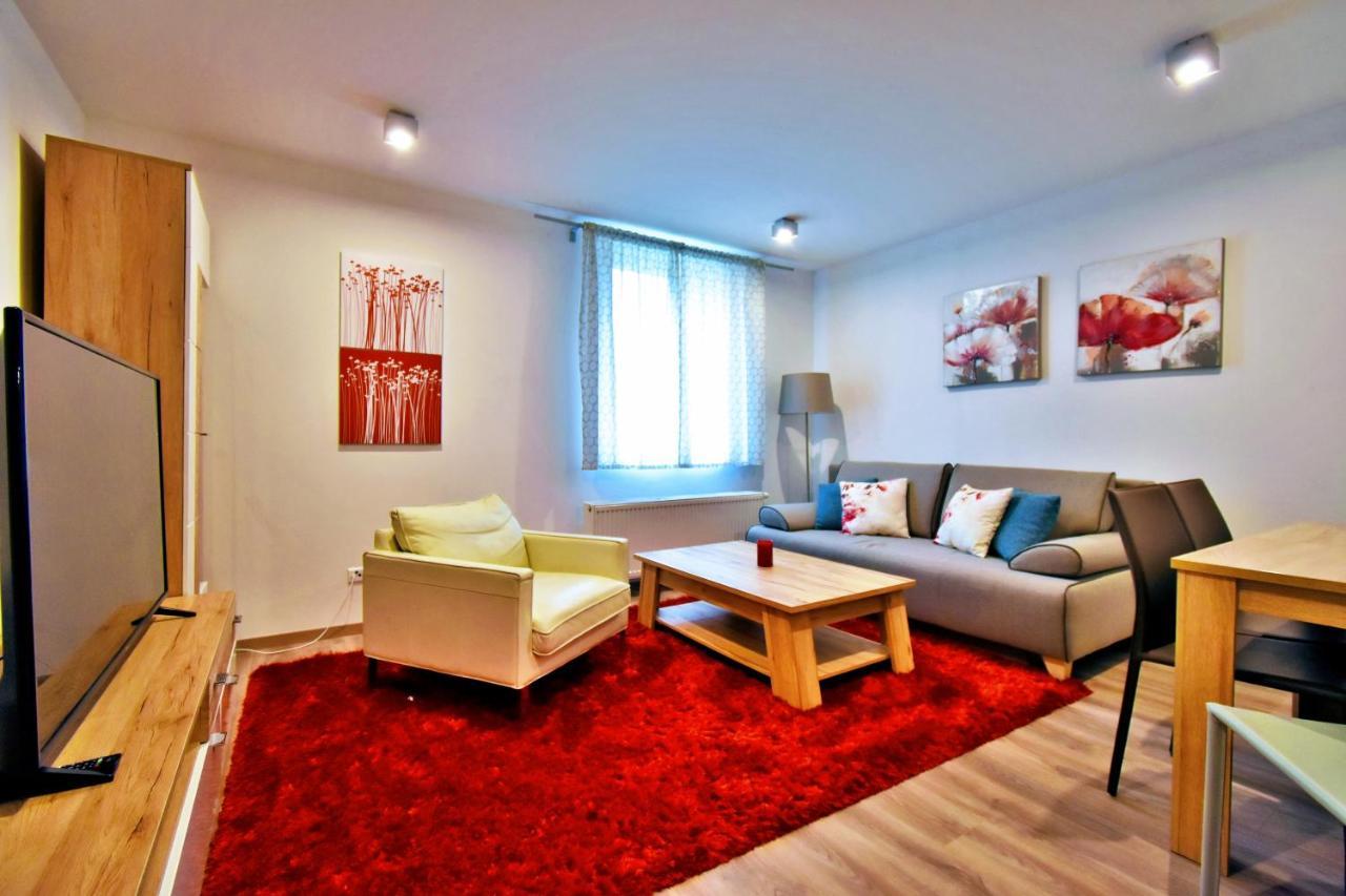 Apartment Dalibor II With Private Entrance And Private Garage Špindlerŭv Mlýn Esterno foto