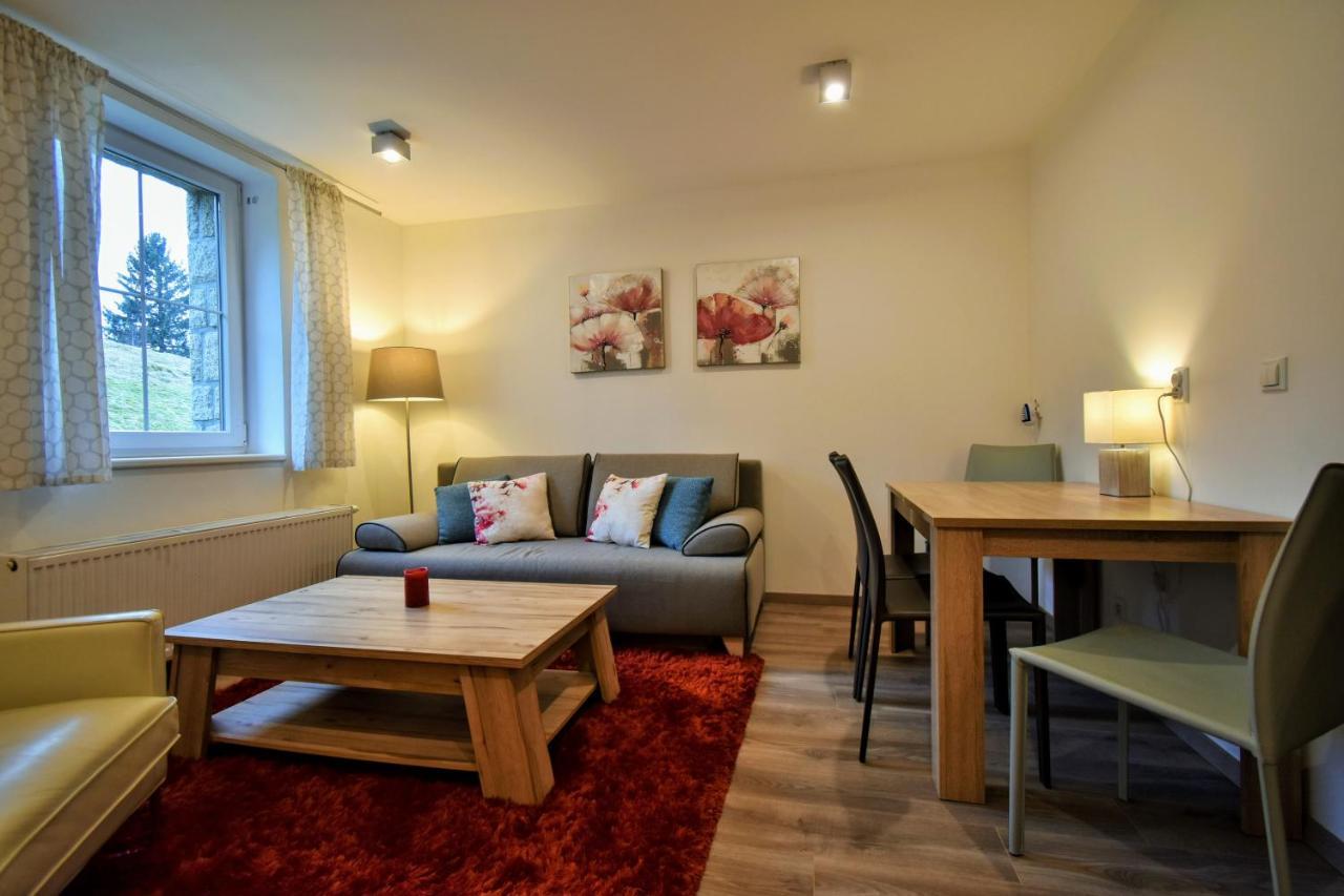 Apartment Dalibor II With Private Entrance And Private Garage Špindlerŭv Mlýn Esterno foto