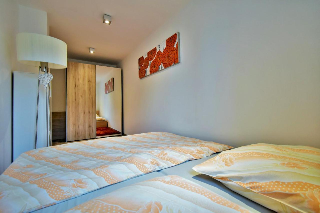 Apartment Dalibor II With Private Entrance And Private Garage Špindlerŭv Mlýn Esterno foto