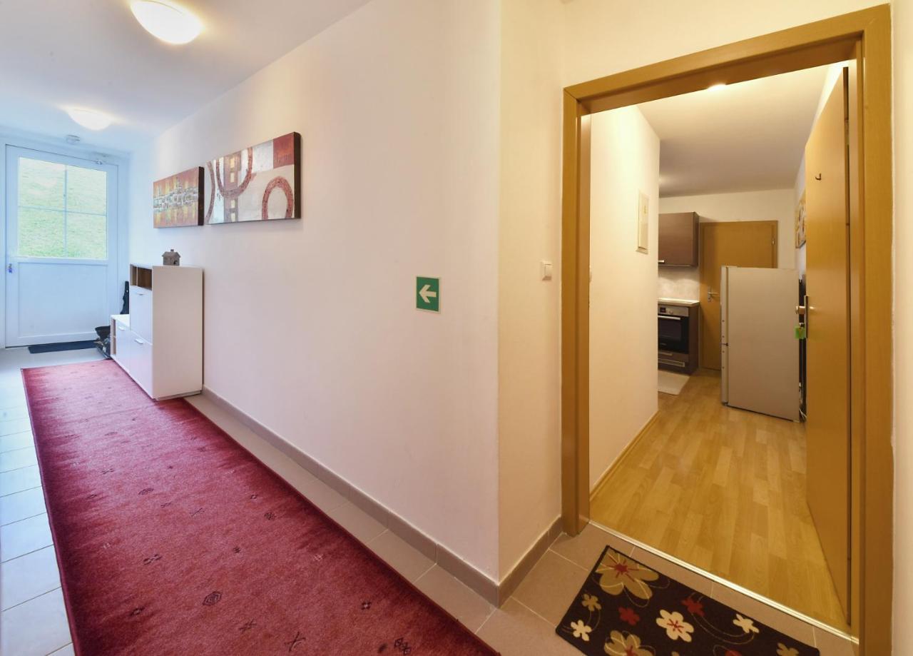 Apartment Dalibor II With Private Entrance And Private Garage Špindlerŭv Mlýn Esterno foto